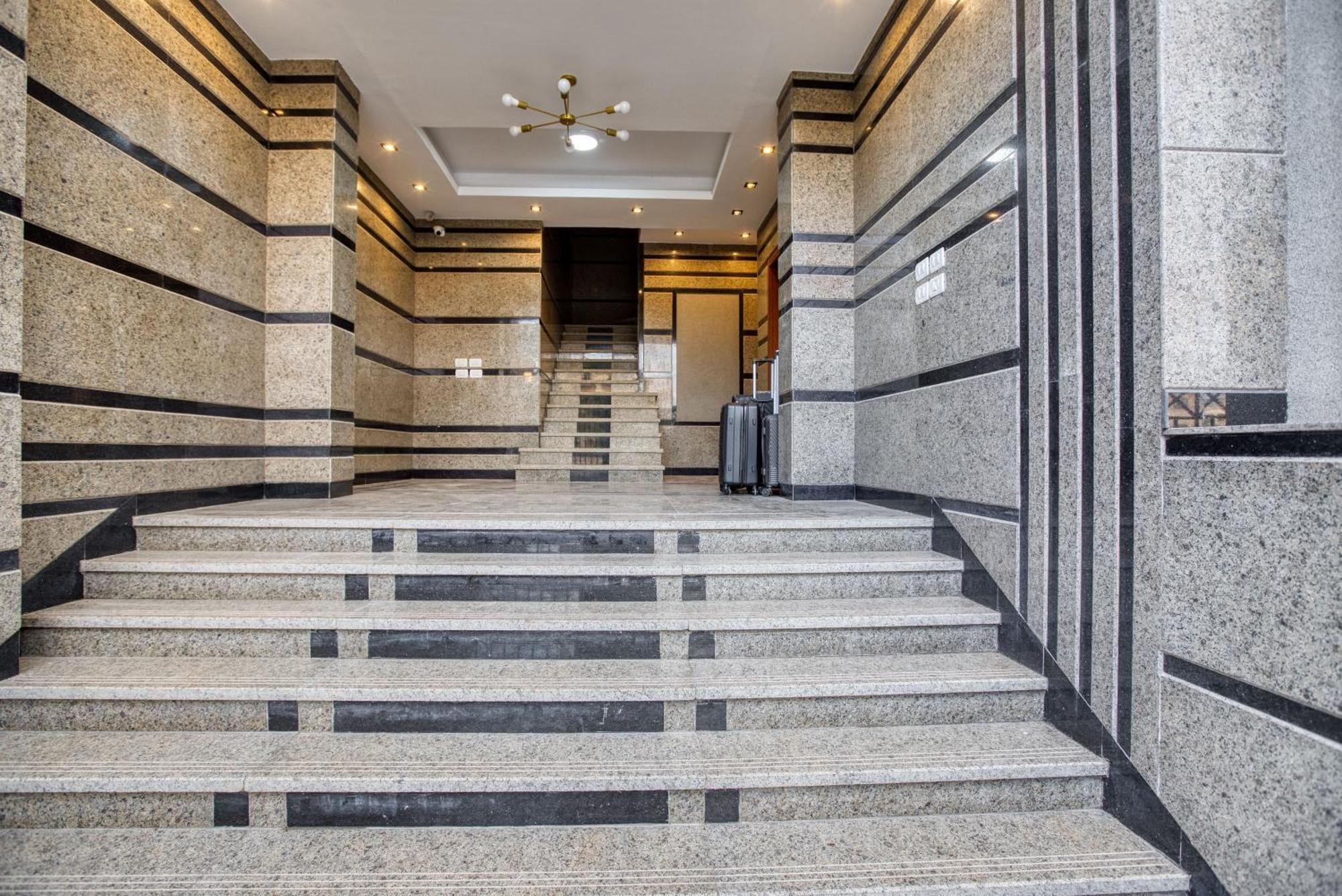 Travelholic Auc Residence Kairo Bagian luar foto
